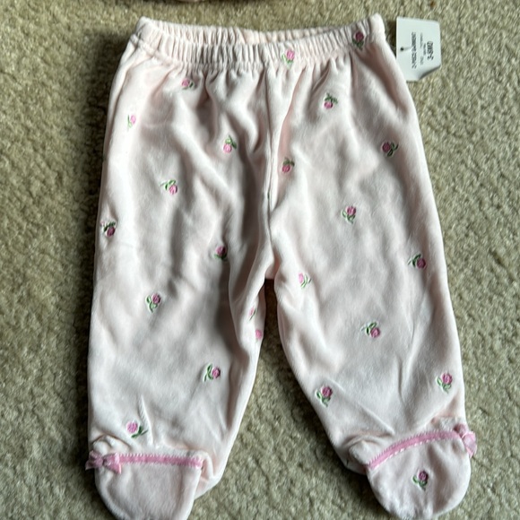 First Impressions 3 piece matching pink velour rose outfit NWT - Picture 7 of 11